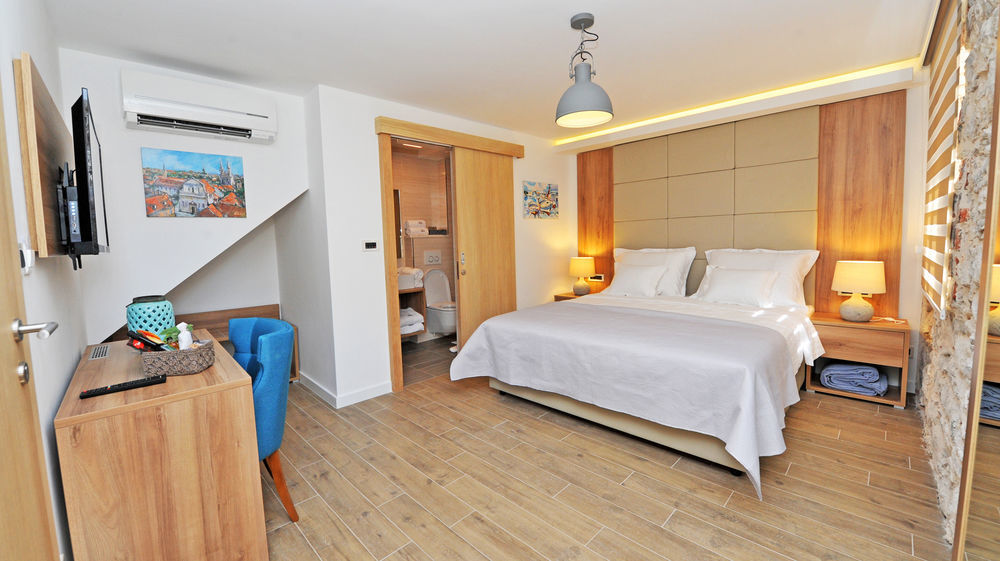 Ibella Boutique Rooms Split Exterior foto